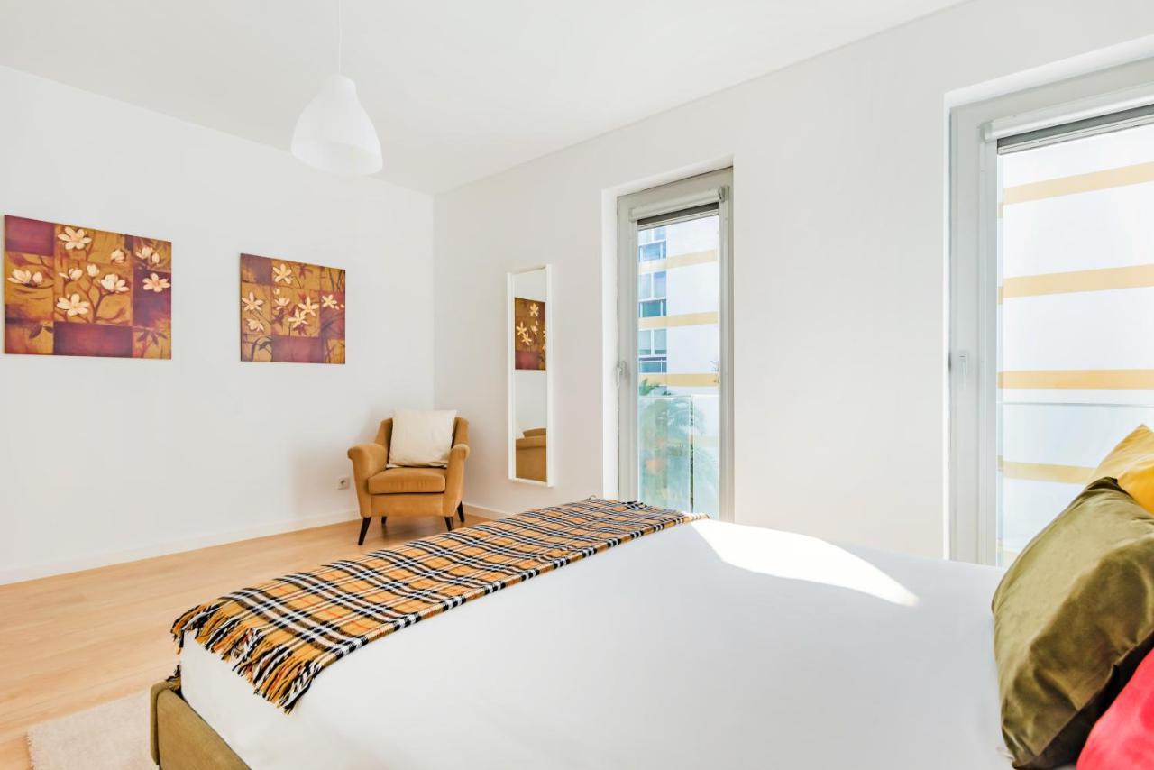 Oeiras Elegant Retreat With Pool Apartment Luaran gambar