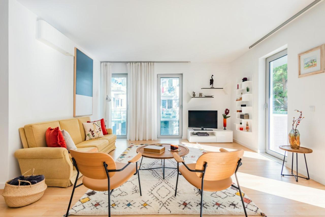 Oeiras Elegant Retreat With Pool Apartment Luaran gambar